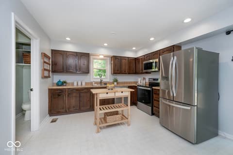 Photo of 109 Willowood Lane, Fishers, IN