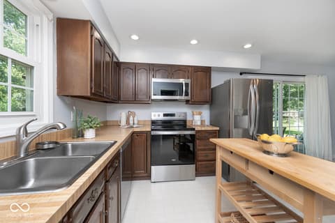 Photo of 109 Willowood Lane, Fishers, IN