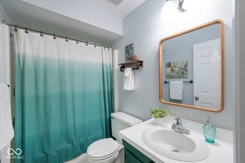 Photo of 109 Willowood Lane, Fishers, IN