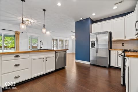 Photo of 10375 Delphi Court, Fishers, IN
