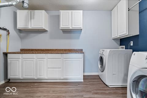 Laundry room at 10375 Delphi Court, Fishers, IN