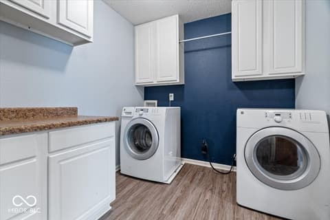 Laundry room at 10375 Delphi Court, Fishers, IN