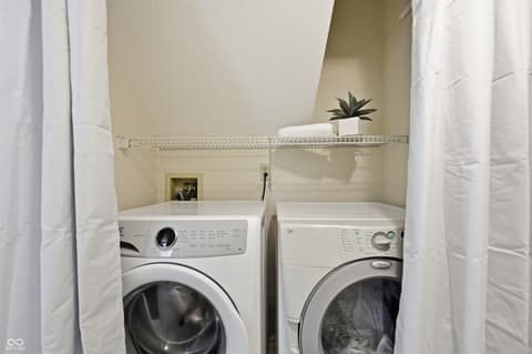 Laundry room at 10713 Pimlico Circle, Carmel, IN