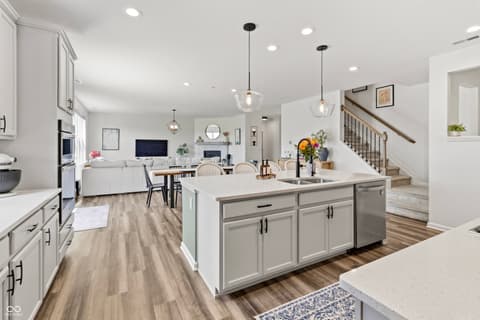 Photo of 2131 Tompkins Drive, Westfield, IN