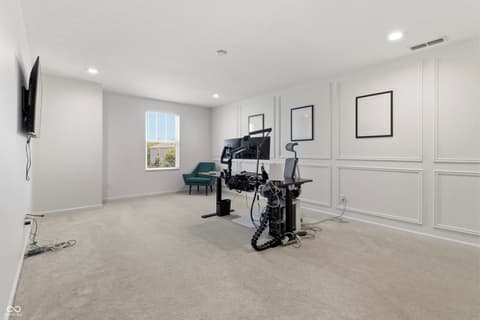 Photo of 2131 Tompkins Drive, Westfield, IN