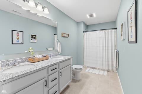 Photo of 2131 Tompkins Drive, Westfield, IN