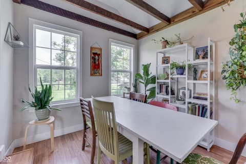 Photo of 825 E Southport Road, Indianapolis, IN