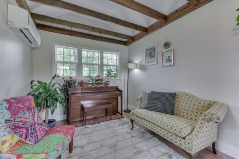 Photo of 825 E Southport Road, Indianapolis, IN
