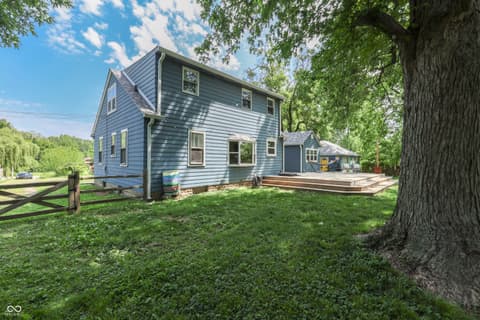 Photo of 825 E Southport Road, Indianapolis, IN