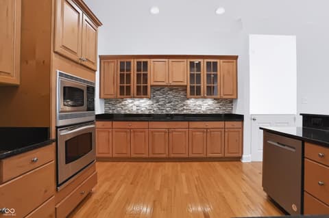 Photo of 4534 Summersong Road, Zionsville, IN