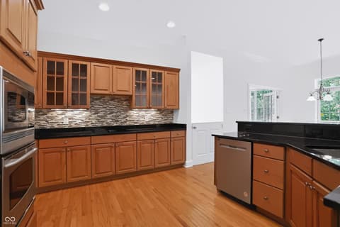 Photo of 4534 Summersong Road, Zionsville, IN