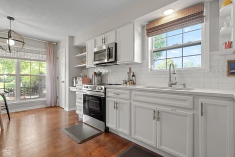 Kitchen at 10293 Cheswick Lane, Fishers, IN