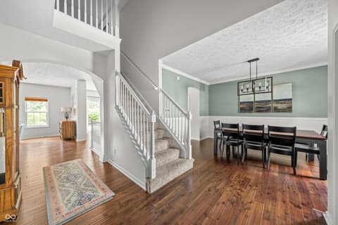 Photo of 8753 Lily Court, Zionsville, IN