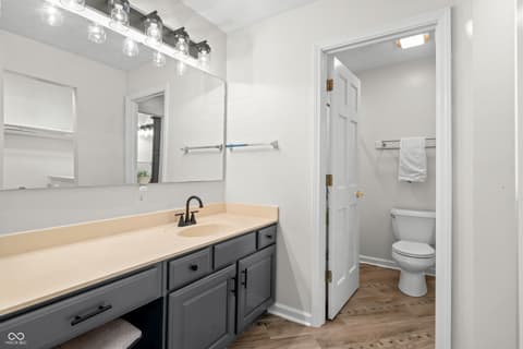 Photo of 8753 Lily Court, Zionsville, IN
