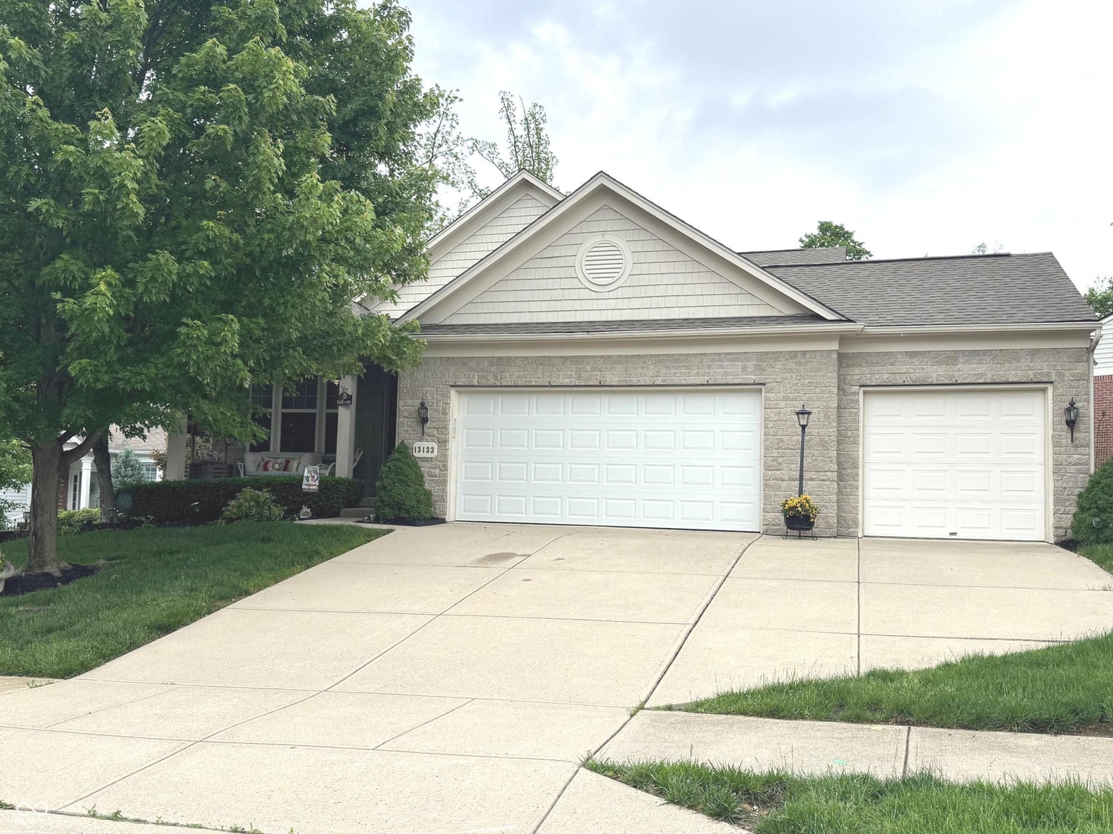 Front exterior at 13133 Cresswell Place, Fishers, IN