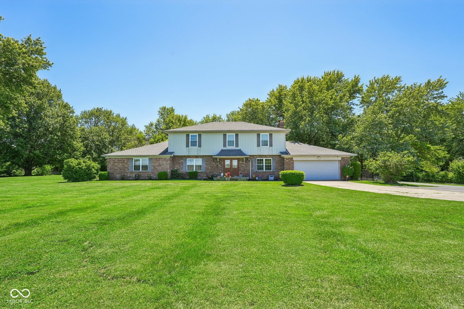 Front exterior at 7487 W 500 N, McCordsville, IN