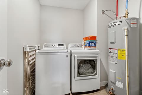 Laundry room at 9863 Gaylen Court, Fishers, IN