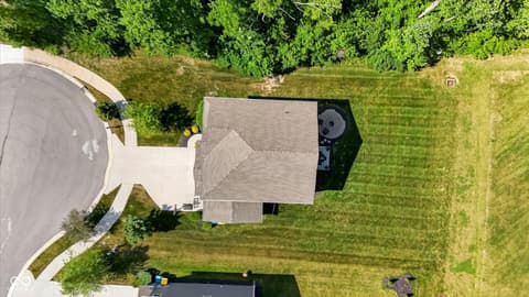 Aerial view at 9863 Gaylen Court, Fishers, IN