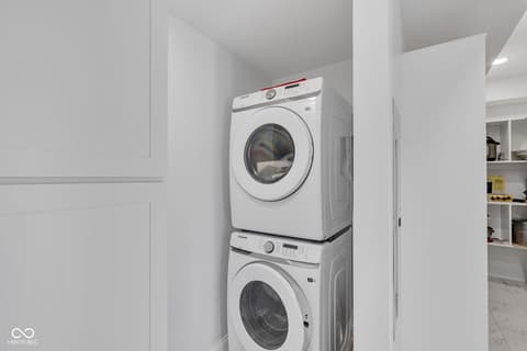 Laundry room at 3687 W 121st, Zionsville, IN