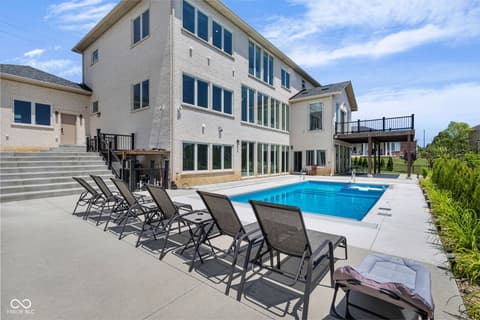 Pool at 3687 W 121st, Zionsville, IN