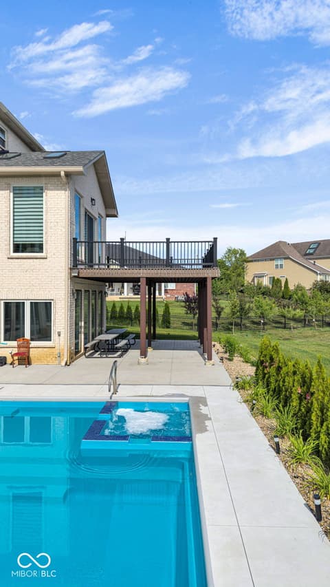 Pool at 3687 W 121st, Zionsville, IN
