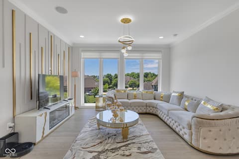 Living room at 3687 W 121st, Zionsville, IN