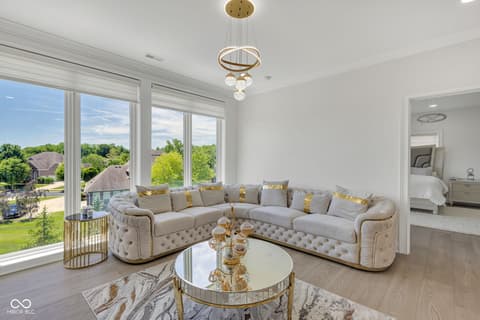 Living room at 3687 W 121st, Zionsville, IN