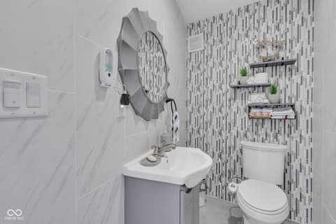 Bathroom at 3687 W 121st, Zionsville, IN