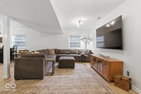 Photo of 1338 Woodpond N Roundabout, Carmel, IN
