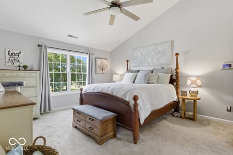 Photo of 1338 Woodpond N Roundabout, Carmel, IN