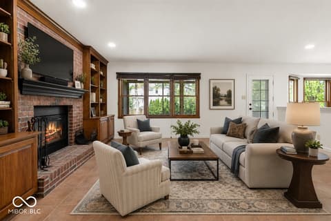 Photo of 10480 Greenway Drive, Fishers, IN