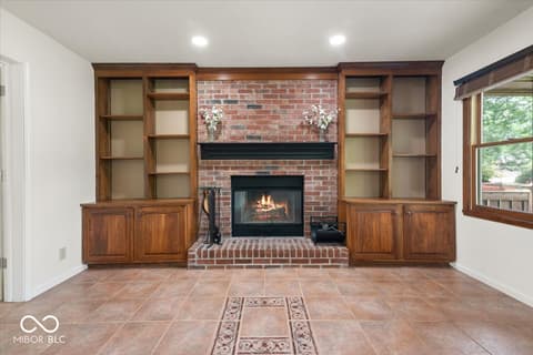 Photo of 10480 Greenway Drive, Fishers, IN