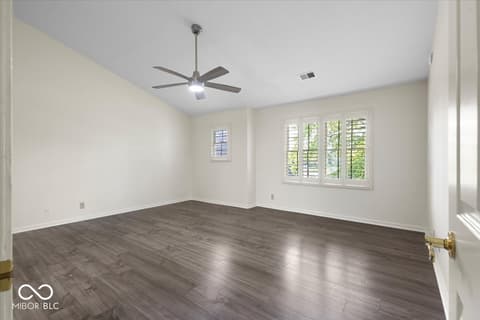 Photo of 10480 Greenway Drive, Fishers, IN
