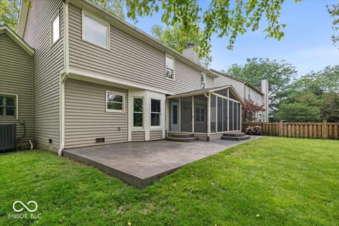 Photo of 10480 Greenway Drive, Fishers, IN
