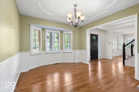 Photo of 10480 Greenway Drive, Fishers, IN