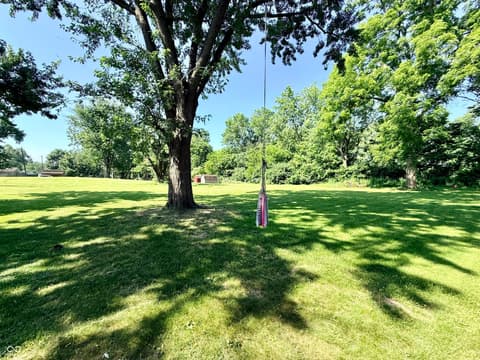 Yard at 303 N Grace Avenue, Crawfordsville, IN
