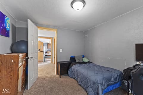 Bedroom at 700 Shady Lane, Crawfordsville, IN