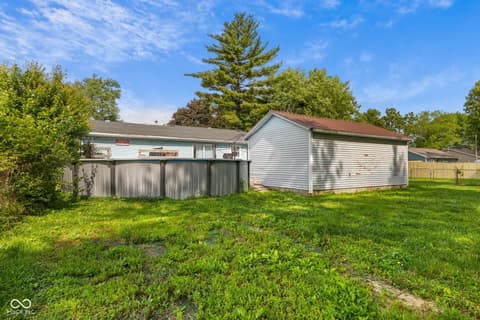 Yard at 700 Shady Lane, Crawfordsville, IN