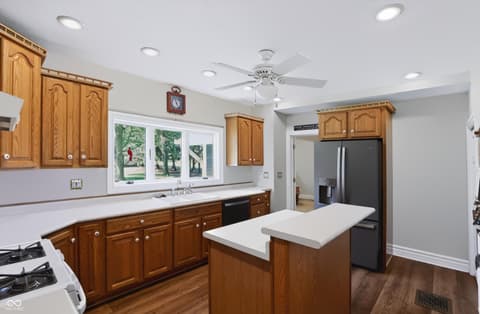 Photo of 5251 N 800 Road E, Wilkinson, IN