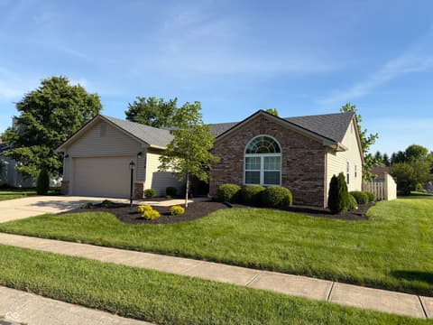 394 E Quail Wood Lane