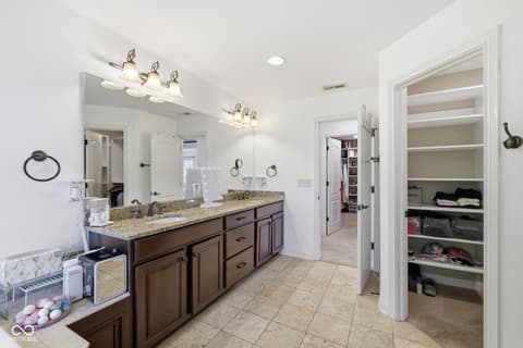 Photo of 10285 Normandy Court, Fishers, IN