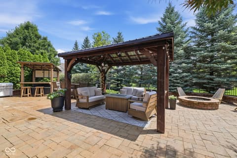 Photo of 10285 Normandy Court, Fishers, IN
