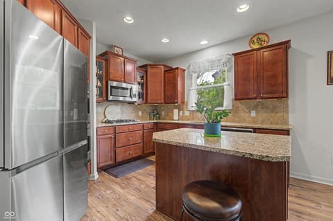 Kitchen at 13874 Luxor Chase, Fishers, IN