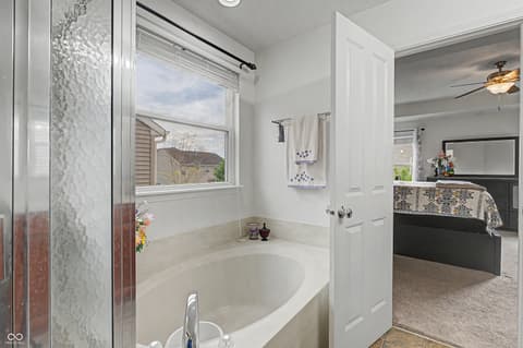 Bathroom at 13874 Luxor Chase, Fishers, IN