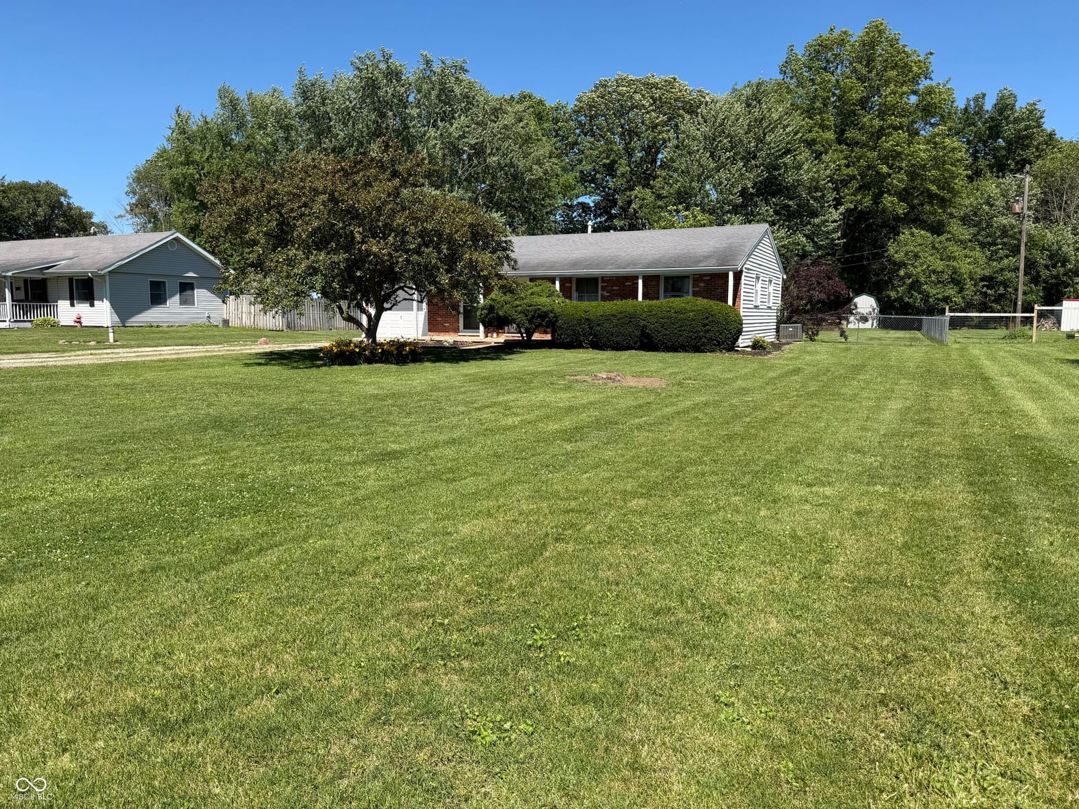 Front exterior at 955 S 1st Street, Wilkinson, IN