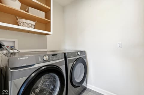 Laundry room at 1496 Moose Ridge Lane, Westfield, IN