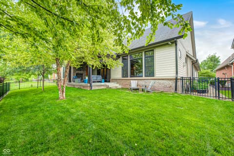Fence — 534 Dylan Drive, Carmel, IN