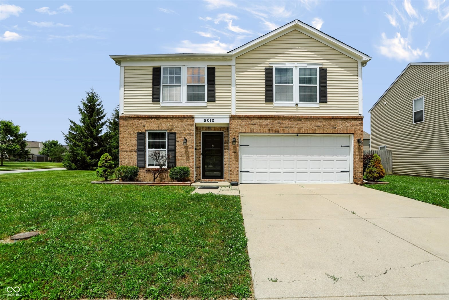 Photo of 8010 Grove Berry Way, Indianapolis, IN