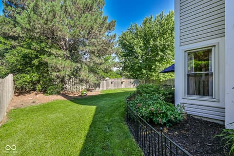 Yard at 11224 Garrick Court, Fishers, IN