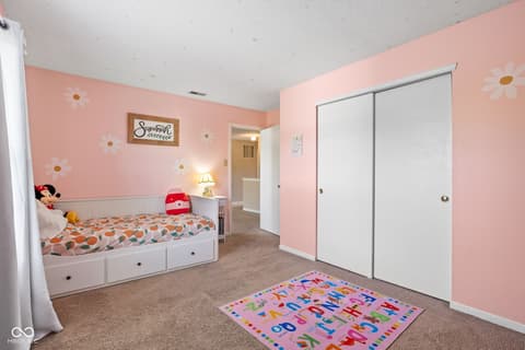 Photo of 5687 N Jamestown Drive, McCordsville, IN